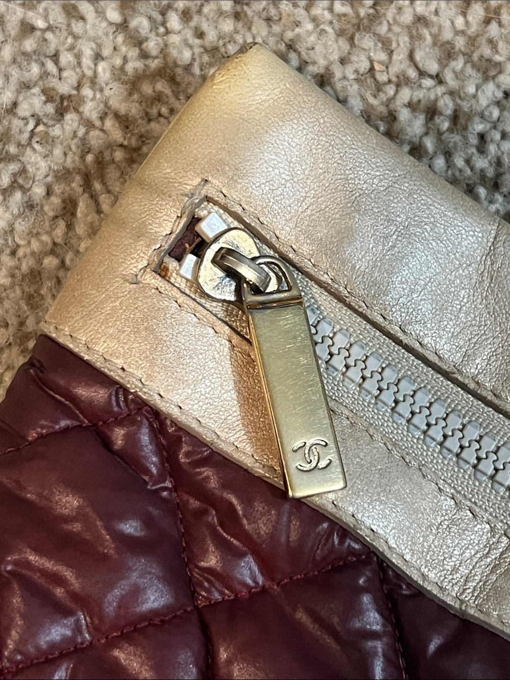 ♥️ CHANEL Coco Cocoon Burgundy Tote - Picture 6 of 17